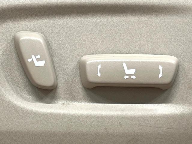 ランドクルーザープラド TX Lパッケージ マットブラックエディション サンルーフ メーカーナビ 全周囲カメラ 7人乗り ブラインドスポットモニター ベージュ内装 禁煙車 シートエアコン セーフティセンス レーダークルーズ クリアランスソナー ルーフレール 純正18アルミ(43枚目)