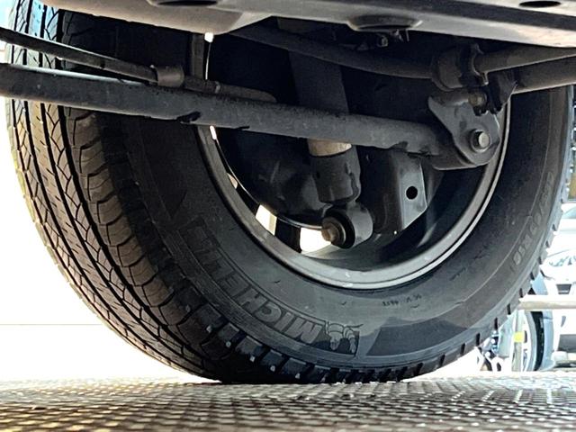 ランドクルーザープラド TX Lパッケージ マットブラックエディション サンルーフ メーカーナビ 全周囲カメラ 7人乗り ブラインドスポットモニター ベージュ内装 禁煙車 シートエアコン セーフティセンス レーダークルーズ クリアランスソナー ルーフレール 純正18アルミ(53枚目)