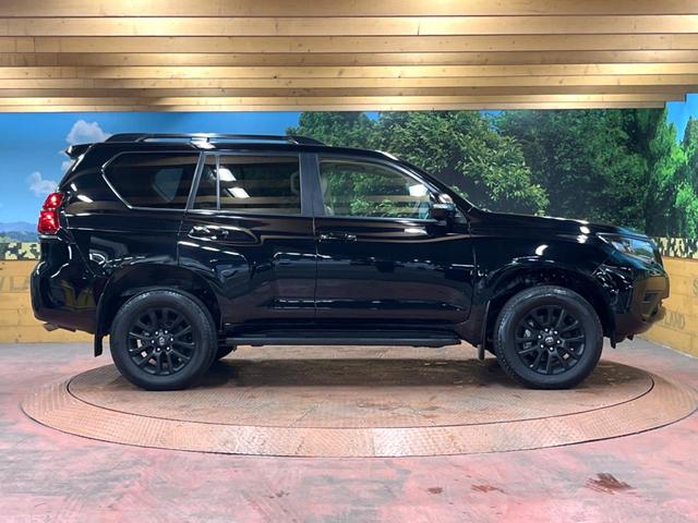 ランドクルーザープラド TX Lパッケージ マットブラックエディション サンルーフ メーカーナビ 全周囲カメラ 7人乗り ブラインドスポットモニター ベージュ内装 禁煙車 シートエアコン セーフティセンス レーダークルーズ クリアランスソナー ルーフレール 純正18アルミ(58枚目)