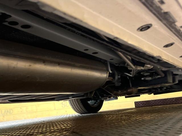 アルファード 2.5S Cパッケージ サンルーフ 後席モニター 9型ナビ デジタルインナーミラー BSM 3眼LEDヘッド 禁煙車 両側パワスラ パワーバックドア シートエアコン フルセグ CD/DVD再生 セーフティセンス ETC(28枚目)