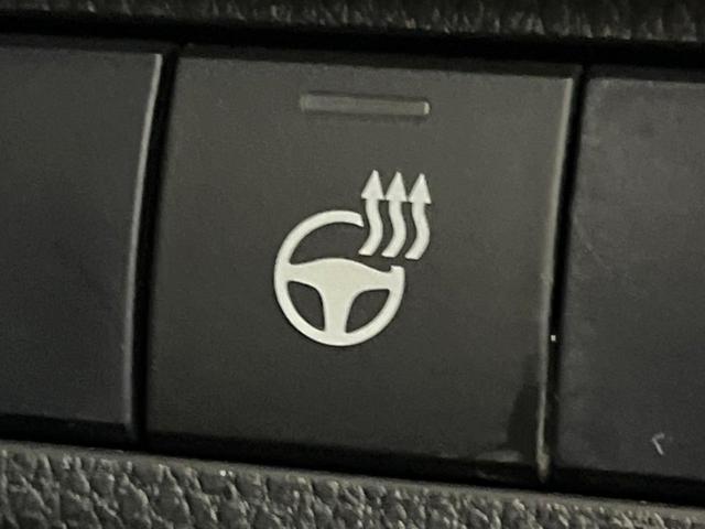 ＲＡＶ４ Ｇ　Ｚパッケージ　モデリスタエアロ　パノラマルーフ　デジタルインナーミラー　９型ナビ　禁煙　バックカメラ　パワーバックドア　ブラインドスポットモニター　セーフティセンス　コーナーセンサー　フルセグＴＶ　純正１９アルミ（41枚目）