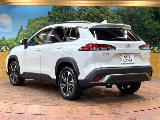 カローラクロス ハイブリッド　Ｚ　ガラスルーフ　チームメイト　１０型ナビ　全周囲カメラ　寒冷地仕様　セーフティセンス　レーダークルーズ　ブラインドスポットモニター　禁煙車　電動リアゲート　パワーシート　ＬＥＤヘッド　レーンアシスト（63枚目）