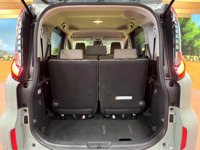 シエンタ Z 10型ナビ 全周囲カメラ 7人乗り 両側電動ドア 禁煙車 セーフティセンス レーダークルーズ ブラインドスポットモニター クリアランスソナー LEDヘッド フルセグTV Bluetooth接続(11枚目)