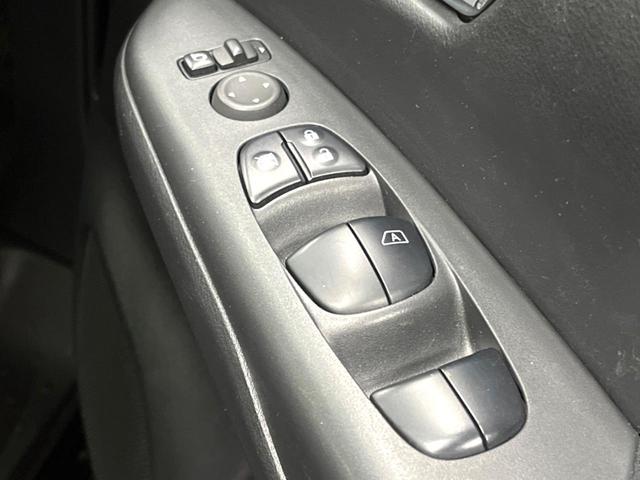 セレナ ｅ－パワー　ハイウェイスターＶ　後席モニター　禁煙車　１０型ナビ　全周囲カメラ　インテリジェントルームミラー　ブラインドスポットモニター　プロパイロット　両側電動ドア　シートヒーター　ステアリングヒーター　純正１５インチアルミ（44枚目）