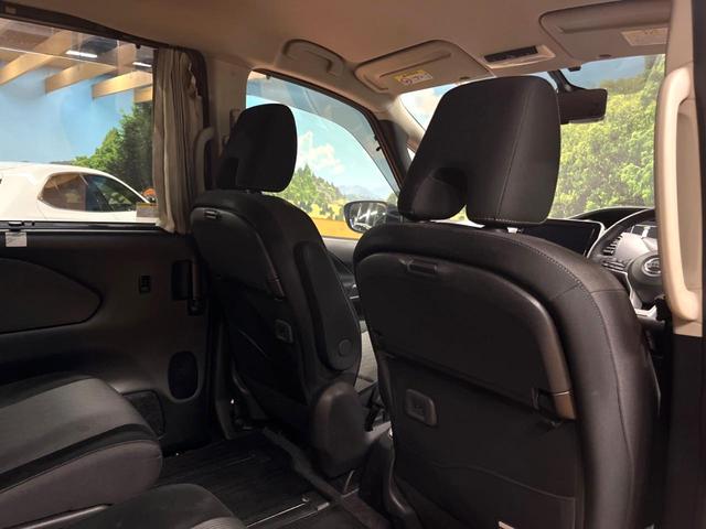 セレナ ｅ－パワー　ハイウェイスターＶ　後席モニター　禁煙車　１０型ナビ　全周囲カメラ　インテリジェントルームミラー　ブラインドスポットモニター　プロパイロット　両側電動ドア　シートヒーター　ステアリングヒーター　純正１５インチアルミ（47枚目）