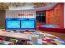 当店自慢の「KIDS LAND」にはあの“team Lab☆さんの「小人が住まう黒板」も!お子様も汗をかくほど遊んで頂けます!