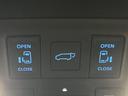 ハイブリッドＳ－Ｚ　禁煙車　１０．５型ナビ付ディスプレイオーディオ　モデリスタエアロ　デジタルインナーミラー　両側パワスラ　シートヒーター　レーダークルーズコントロール　ステアリングヒーター　１００Ｖ電源　ＬＥＤヘッド（50枚目）
