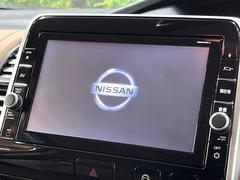 �ڽ��������ʥӡۿ͵��ν����ʥӤ������������ǥ�����ǽ�⽼�¤��Ƥ��ꡢ�£�������������³����Ф������Υ��ޥۤ�ͣУ��ץ쥤�䡼�β��ڤ������ǽ�������α�ž������˳ڤ����ʤ�ޤ����� 4