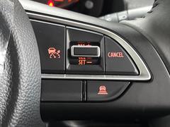 �ڥ����ץƥ��֥��롼������ȥ�����۹�®ƻϩ�Ǥ�Ĺ��Υ���Ԥ��ڤˡ�����ư��®�٤��ݤĥ��롼������ȥ����뤬�����ͷڸ������ƥ��Ϣ�Ȥ��������μ�ξ���Τ��Ƽִ֤��ݤĤ褦��®��Ĵ�ᤷ�Ƥ���ޤ����� 4