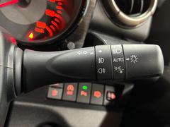 �ڥ����ȥ饤�ȡۼ�������뤵�˱����Ƽ�ư�ǥإåɥ饤�Ȥ��������������Ǥ��뵡ǽ�Ǥ����饤�Ȥ��դ�˺�졦�ä�˺��ʤɤ�̵���ʤꡢ��������ͼ�������Ԥ�¿����ȥ�ͥ��̲���������Ǥ��͢� 7