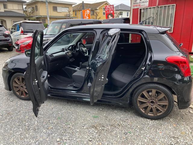 スイフト RS 5MT プッシュスタート スマートキー DVD Bluetooth シートヒーター バックカメラ 電動格納ミラー(11枚目)