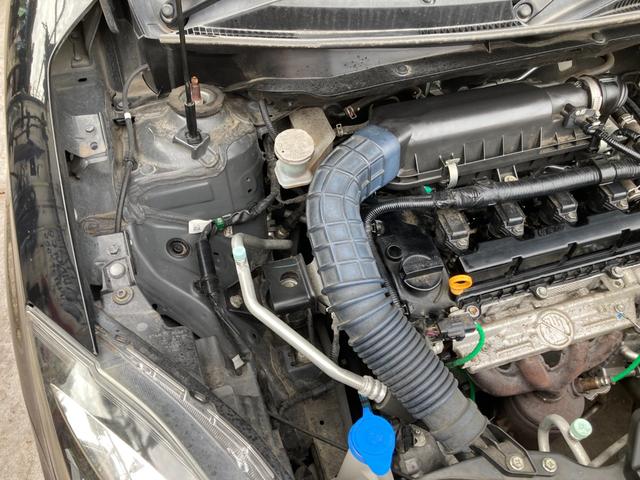 スイフト RS 5MT プッシュスタート スマートキー DVD Bluetooth シートヒーター バックカメラ 電動格納ミラー(22枚目)