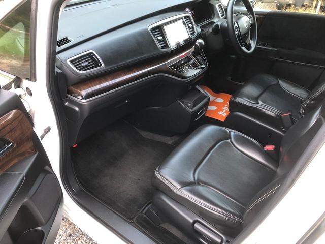 オデッセイ G・エアロパッケージ ナビ CD TV DVD Bluetooth Bカメラ 後席モニター Wエアコン オットマン 両側電動スライドドア(14枚目)