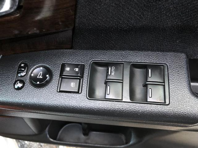 オデッセイ G・エアロパッケージ ナビ CD TV DVD Bluetooth Bカメラ 後席モニター Wエアコン オットマン 両側電動スライドドア(38枚目)