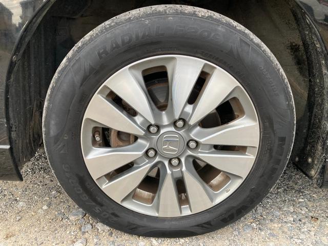 ステップワゴンスパーダ Ｚ　クールスピリット　４ＷＤ　ＥＴＣ　両側電動スライドドア　スマートキー　エンジンスターター（25枚目）