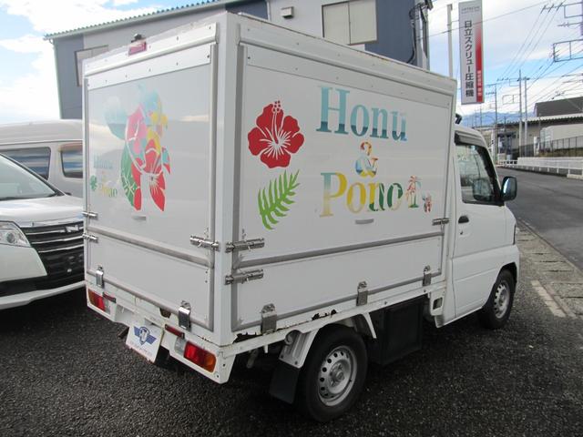 クリッパートラック ＳＤ　医道販売車　移動スーパー　８ナンバー　冷凍ショーケース　ＤＣ／ＡＣインバーター　マイクスピーカー　オートマ（8枚目）