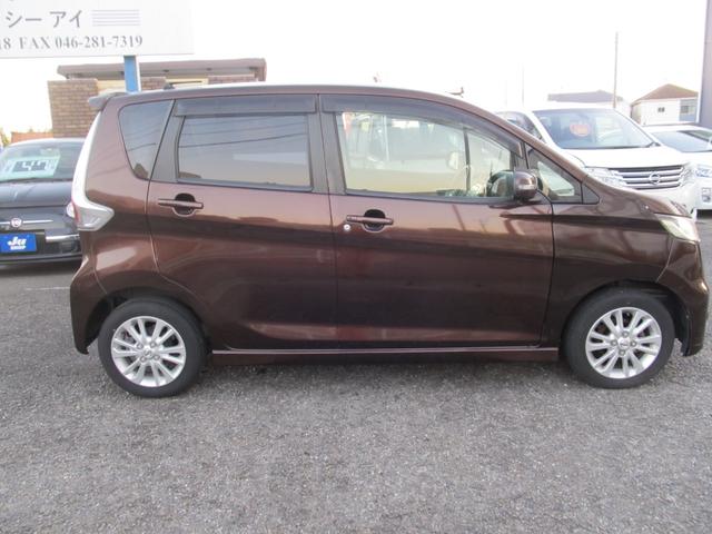 デイズ ハイウェイスター　Ｖセレクション＋セーフティ　ナビフルセグＴＶ　全周囲カメラ　ＥＴＣ　ＤＶＤ再生　Ｂｌｕｅｔｏｏｔｈ　全周囲カメラ　ＨＩＤ　スマートキー　アイドリングストップ　電動格納ミラー　盗難防止システム　ＡＢＳ　アルミホイール衝突安全ボディ（9枚目）