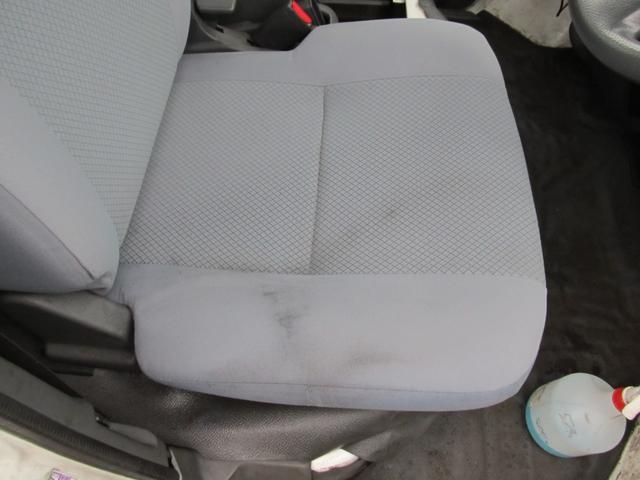 ハイゼットカーゴ ＤＸ　ハイルーフ　エアコン　パワステ　フロントパワーウィンド　ＥＴＣ　４人乗り　ドライブレコーダー　運転席　助手席エアバック（67枚目）