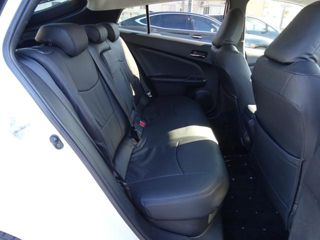 プリウス Ｓセーフティプラス　１年保証　新品ロクサーニ１９ＡＷ　フルエアロ　クルコン　専用シートカバー　クリアランスソナー　レーンアシスト　ドラレコ　新品タイヤ　メモリーナビ　Ｂカメラ　ＤＶＤ再生　ＣＤ録音　ブルートゥース　ＥＴＣ（15枚目）