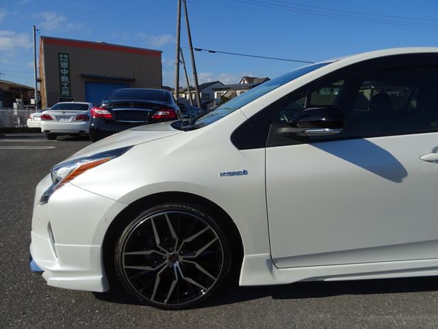 プリウス Ｓセーフティプラス　１年保証　新品ロクサーニ１９ＡＷ　フルエアロ　クルコン　専用シートカバー　クリアランスソナー　レーンアシスト　ドラレコ　新品タイヤ　メモリーナビ　Ｂカメラ　ＤＶＤ再生　ＣＤ録音　ブルートゥース　ＥＴＣ（28枚目）