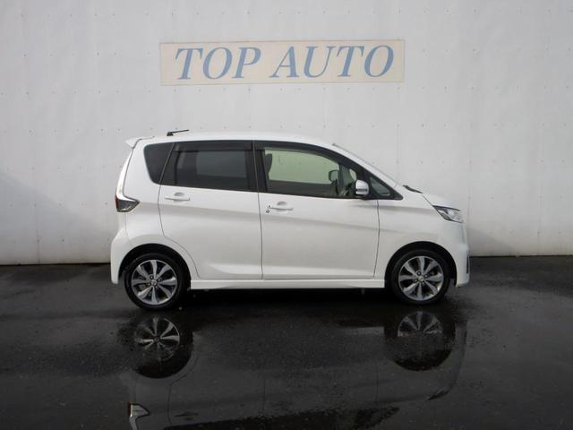 デイズ ハイウェイスター Gターボ 修復歴無し アラウンドビューモニター メモリーナビ(フルセグ・CD・USB・AUX) スマートキー HIDオートライト フォグライト 純正アルミホイール 純正エアロ タイミングチェーン オートエアコン(7枚目)