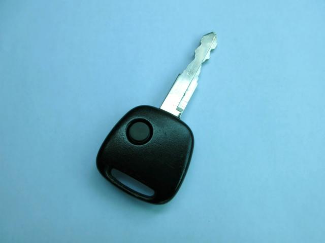 新三郷駅（ららぽーと・コストコ・ＩＫＥＡ）が最寄り駅になります。女性スタッフも在籍しています。女性スタッフご希望の場合はお気軽にご相談ください。オートローン（月々分割払い）にも自信あります。