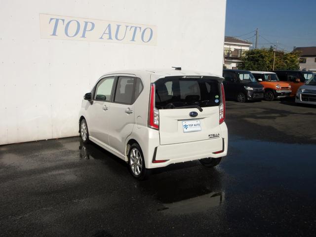 ステラ カスタムＲ　修復歴無し　メモリーナビ（テレビ・ＣＤ・ラジオ）　スマートキー　ＬＥＤオートライト　フォグライト　純正アルミホイール　純正エアロ　タイミングチェーン　電動格納ミラー　オートエアコン　パワーウインドウ（17枚目）