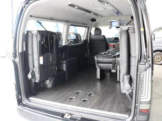 ハイエースワゴン GL アルパインBIG-Xナビ ETC シートカバー ルーフスピーカー オープンカントリー NC1・16インチAW フローリング リクライニング加工 ブラックエディション アルティメットLEDテールランプ(31枚目)