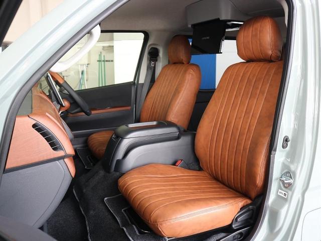 ハイエースバン ロングスーパーＧＬ　Ｒｅ　Ｃｌａｓｓｉｃ　アルパインＢＩＧ－Ｘ　ＥＴＣ２．０　１２．８型フリップダウンモニター　ＧＹナスカータイヤ　ＮＣ１・１６インチＡＷ　インテリアパネル　ベッドキット　シートカバー　ＬＥＤテールランプ（2枚目）