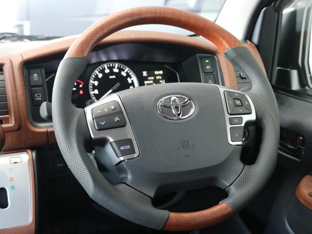 ハイエースバン ロングスーパーＧＬ　Ｒｅ　Ｃｌａｓｓｉｃ　アルパインＢＩＧ－Ｘ　ＥＴＣ２．０　１２．８型フリップダウンモニター　ＧＹナスカータイヤ　ＮＣ１・１６インチＡＷ　インテリアパネル　ベッドキット　シートカバー　ＬＥＤテールランプ（30枚目）