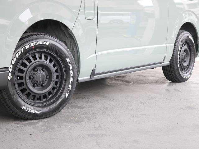 ハイエースバン ロングスーパーＧＬ　Ｒｅ　Ｃｌａｓｓｉｃ　アルパインＢＩＧ－Ｘ　ＥＴＣ２．０　１２．８型フリップダウンモニター　ＧＹナスカータイヤ　ＮＣ１・１６インチＡＷ　インテリアパネル　ベッドキット　シートカバー　ＬＥＤテールランプ（34枚目）