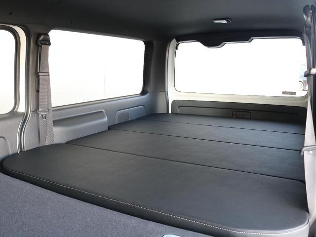 ハイエースバン ロングスーパーＧＬ　ダークプライムＳ　カロッツェリア７インチナビ　ＥＴＣ２．０　Ｔフォースフロントスポイラー　オープンカントリー　ＮＣ１・１６インチ　アルティメットテール　ベッドキット　デジタルインナーミラー　パノラミックビューモニター（12枚目）
