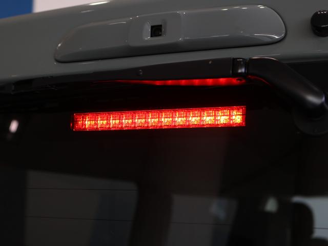 ハイエースバン ロングスーパーＧＬ　カロッツェリア７インチナビ　ＥＴＣ２．０　ブラックエディション　アルティメットテールブラック　ナスカータイヤ　ＮＣ１・１６インチ　シートカバー　インテリアパネル　Ｒｅグリル　デジタルインナーミラー（34枚目）