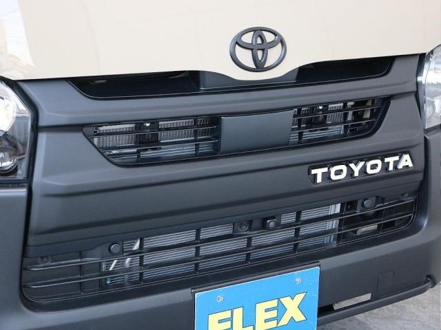 ハイエースバン ロングスーパーＧＬ　アースカラーパッケージ　ブラックエディション　カロッツェリア７インチナビ　ＥＴＣ２．０　シートカバー　ナスカータイヤ　Ｐａｗ１６インチ　アルティメットテール黒　インテリアパネル　デジタルインナーミラー（17枚目）