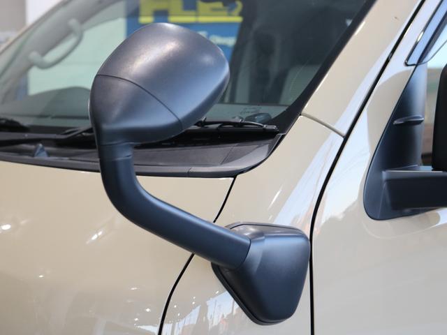 ハイエースバン ロングスーパーＧＬ　アースカラーパッケージ　ブラックエディション　カロッツェリア７インチナビ　ＥＴＣ２．０　シートカバー　ナスカータイヤ　Ｐａｗ１６インチ　アルティメットテール黒　インテリアパネル　デジタルインナーミラー（33枚目）