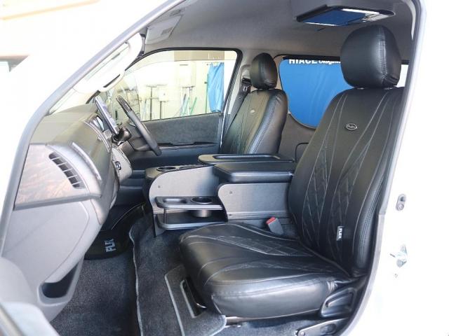 ハイエースワゴン ＧＬ　アルパインＢＩＧ－Ｘ　ＥＴＣ　フロントスポイラー　ナスカータイヤ　バルベロアーバン１７インチＡＷ　１２．８フリップダウンモニター　シートカバー　フロントスポイラー　ルーフスピーカー　インテリアパネル（2枚目）