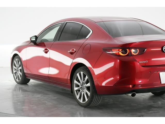 マツダ ＭＡＺＤＡ３セダン