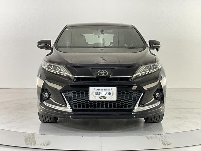 ハリアー エレガンス　ＧＲスポーツ　ムーンルーフ／セーフティセンスＰ（衝突軽減／車線逸脱警報／ＡＴハイビーム／レーダークルコン）／ＬＥＤヘッド／ＧＲ専用エアロバンパー・ＡＷ・キャリパー／Ｐシート／純正ＳＤナビ／ＥＴＣ（4枚目）