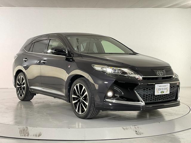 ハリアー エレガンス　ＧＲスポーツ　ムーンルーフ／セーフティセンスＰ（衝突軽減／車線逸脱警報／ＡＴハイビーム／レーダークルコン）／ＬＥＤヘッド／ＧＲ専用エアロバンパー・ＡＷ・キャリパー／Ｐシート／純正ＳＤナビ／ＥＴＣ（5枚目）