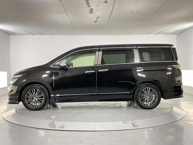 エルグランド 250ハイウェイスターSジェットブラックアバンクロム 3列7人乗/エマージェンシーブレーキ/車線逸脱防止支援・警報/インテリジェントクルコン/両側電動スライド・電動Bドア/タン革シート/コネクトナビ・Rエンターテインメントシステム/アラビュー/ETC(9枚目)