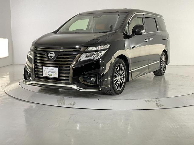 エルグランド ２５０ハイウェイスターＳジェットブラックアバンクロム　ツインサンルーフ／エマブレ／車線逸脱防止支援・警報／踏み間違い防止／インテリジェントクルコン／両側電動スライド・電動Ｂドア／タン革シート／コネクトナビ・Ｒエンターテインメントシステム／アラビュー（2枚目）