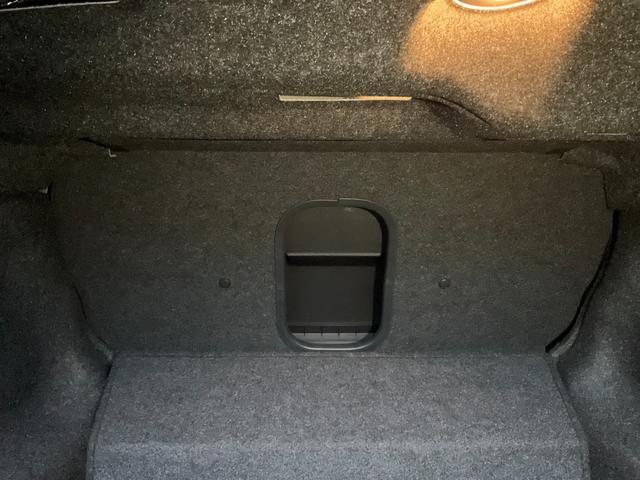 スカイライン 200GT-tタイプSP サンルーフ/黒革/アラウンドビュー/衝突軽減/追従クルコン/車線逸脱防止支援/後側方検知/後側方衝突防止/LEDヘッドランプ/ハイビームアシスト/前席シートヒーター/前席パワーシート/ナビ/ドラレコ(60枚目)