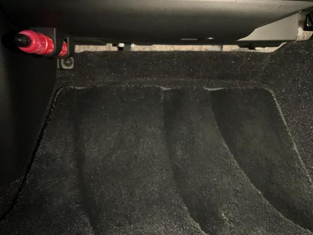 スカイライン 200GT-tタイプSP サンルーフ/黒革/アラウンドビュー/衝突軽減/追従クルコン/車線逸脱防止支援/後側方検知/後側方衝突防止/LEDヘッドランプ/ハイビームアシスト/前席シートヒーター/前席パワーシート/ナビ/ドラレコ(70枚目)