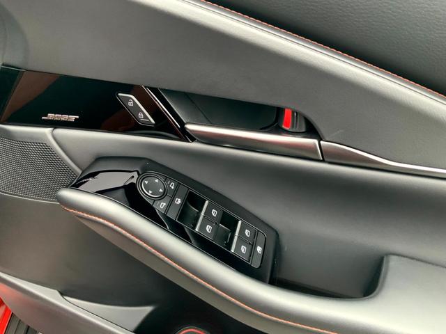 CX-30 20S レトロスポーツエディション 自社ユーザー買取車/1オーナー/360度セーフティPKG/衝突軽減/AT誤発進抑制制御/レーダークルコン/LKA/BSM/クルージングトラフィックサポート/皮コンビシート/BOSEサウンド/マツコネ(56枚目)