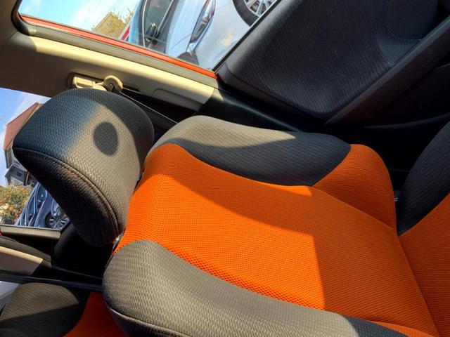 フィット RS 自社ユーザー買取車/6速MT/HIDヘッド/Fフォグランプ/16インチAW/シートヒーター/純正ナビ/ワンセグTV/DVD/ビルトインETC/バックカメラ/前後ドラレコ(43枚目)