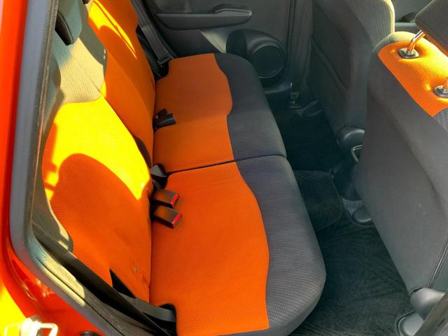 フィット RS 自社ユーザー買取車/6速MT/HIDヘッド/Fフォグランプ/16インチAW/シートヒーター/純正ナビ/ワンセグTV/DVD/ビルトインETC/バックカメラ/前後ドラレコ(44枚目)