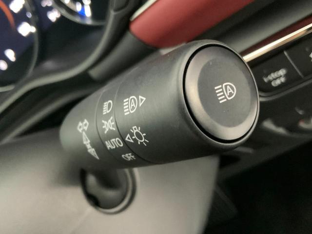 MAZDA3ファストバック 20Sバーガンディ セレクション BOSE/赤革/マツコネ/ETC/純正前後ドラレコ/バックカメラ/衝突軽減/追従クルコン/誤発進抑制/LKAS/BSM/接近車両検知/アダプティブLEDヘッド/運転席パワーシート/前席シートヒーター(17枚目)
