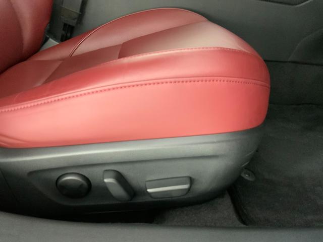 MAZDA3ファストバック 20Sバーガンディ セレクション BOSE/赤革/マツコネ/ETC/純正前後ドラレコ/バックカメラ/衝突軽減/追従クルコン/誤発進抑制/LKAS/BSM/接近車両検知/アダプティブLEDヘッド/運転席パワーシート/前席シートヒーター(24枚目)