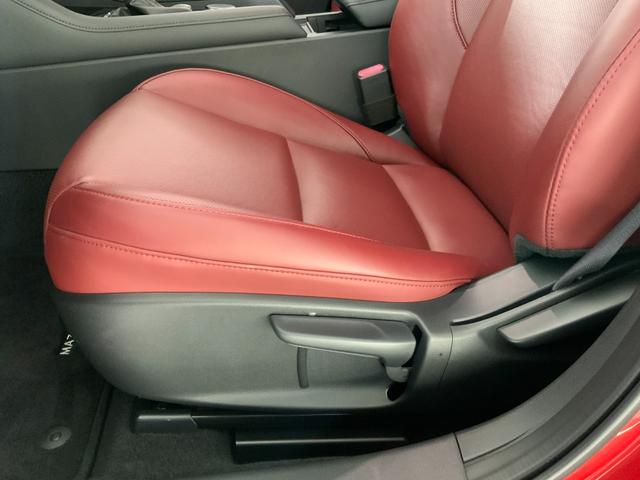 MAZDA3ファストバック 20Sバーガンディ セレクション BOSE/赤革/マツコネ/ETC/純正前後ドラレコ/バックカメラ/衝突軽減/追従クルコン/誤発進抑制/LKAS/BSM/接近車両検知/アダプティブLEDヘッド/運転席パワーシート/前席シートヒーター(59枚目)