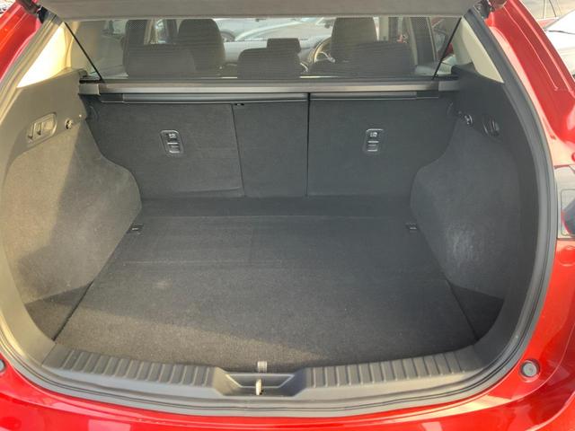 CX-5 20S プロアクティブ 自社ユーザー買取車/CD・DVD・地デジ/360度ビュー/マツコネ/ETC/衝突軽減/追従クルコン/誤発進抑制/BSM/LKAS/LED/Pバックドア/運転席Pシート・メモリー付/前席シートヒーター(20枚目)